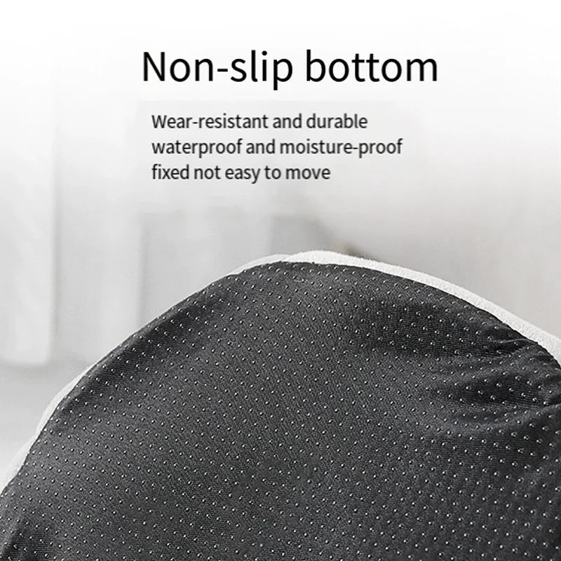 Cozy winter cat bed featuring sound insulation, perfect for a warm and peaceful sleep.