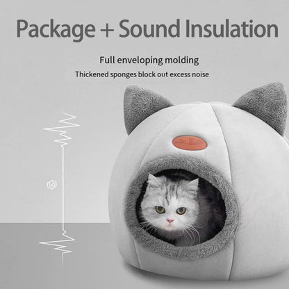 Cozy winter cat bed featuring sound insulation, perfect for a warm and peaceful sleep.